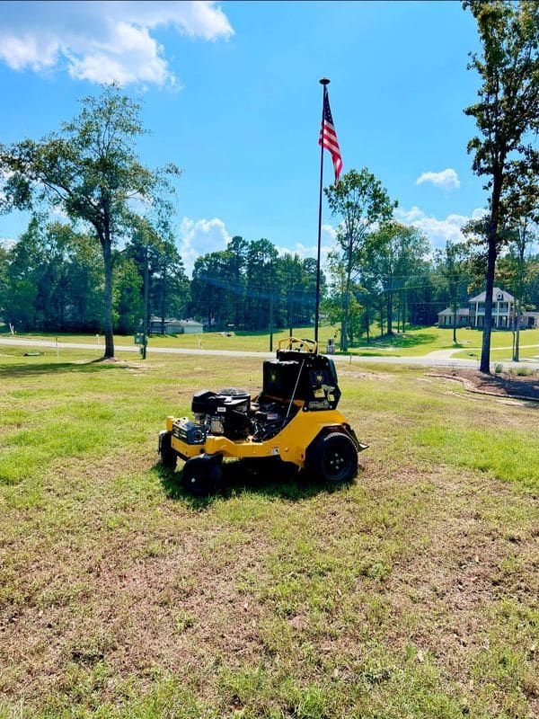 Florentine Lawn & Spraying Solutions — A Lawn That Stays Sharp All Season Long