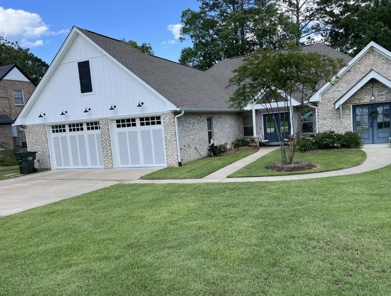 Florentine Lawn & Spraying Solutions — Flat-Rate Pricing, No Guesswork